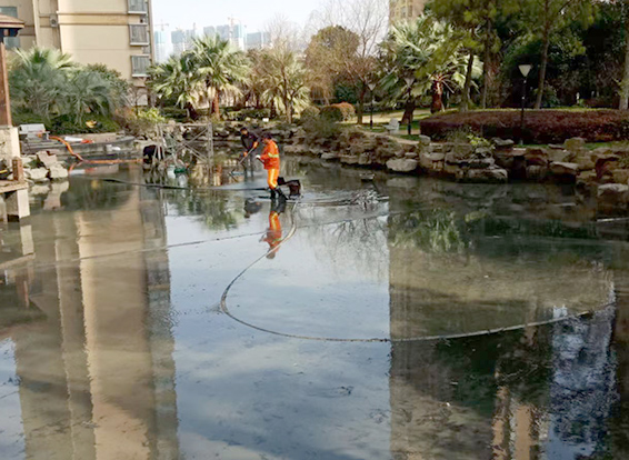 黟县景观池淤泥清理